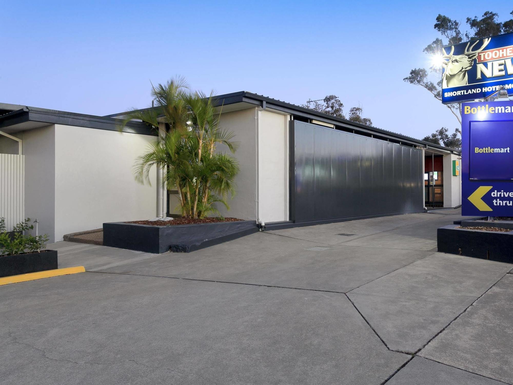 ג'סמונד Shortland Budget Accommodation מראה חיצוני תמונה