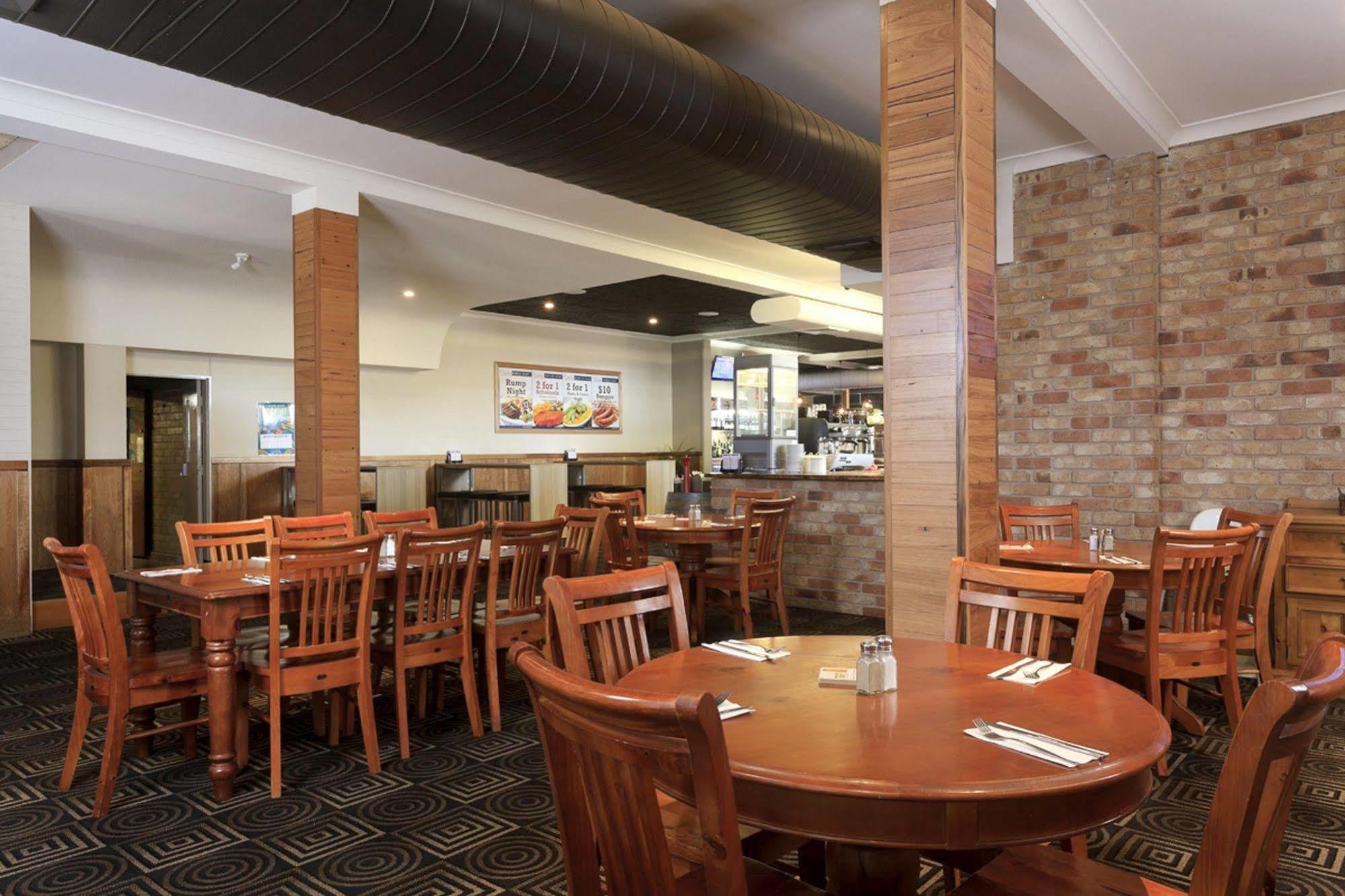 ג'סמונד Shortland Budget Accommodation מראה חיצוני תמונה